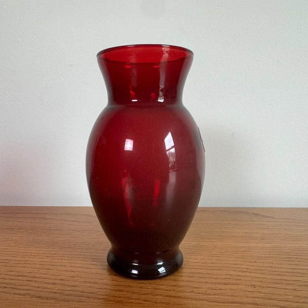Vintage Anchor Hocking Royal Ruby Anchorglass Red Bud Vase 6.5 Inch‎ MCM